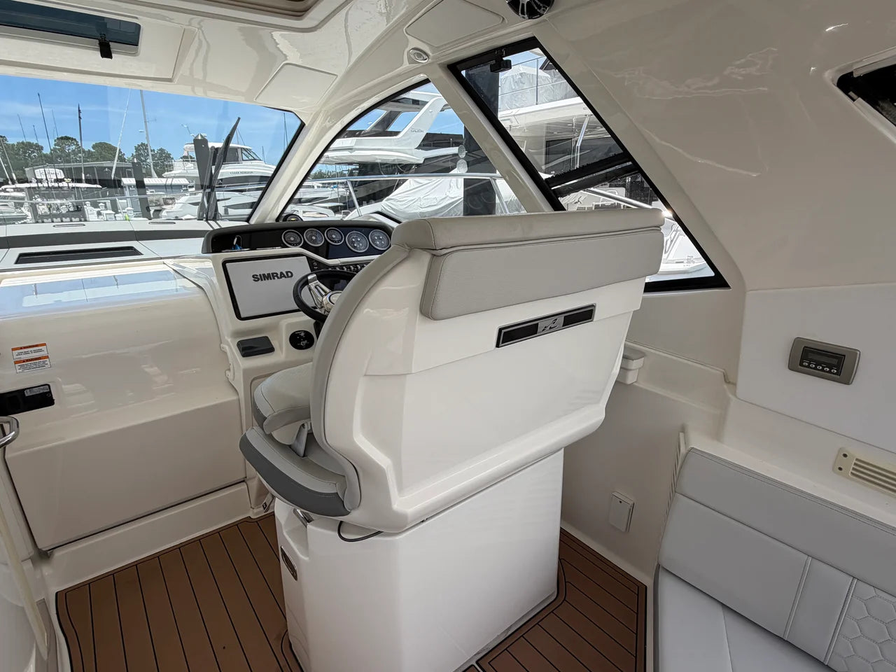 2019 Sea Ray Sundancer 350 Coupe 35.0 feet, Pensacola, Florida #2