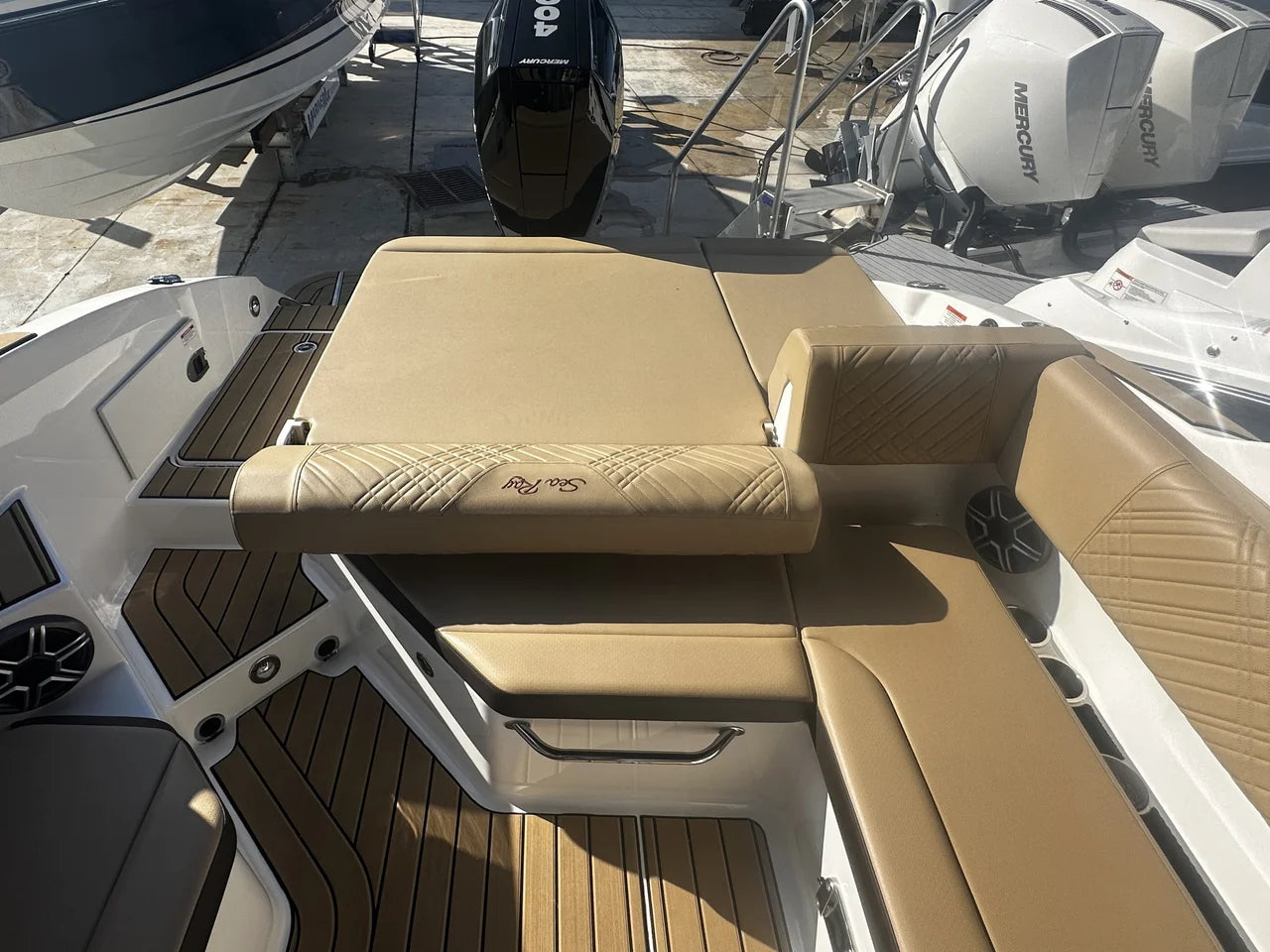 2026 Sea Ray SDX 270 Outboard 27.0 feet, Pompano Beach, Florida #7