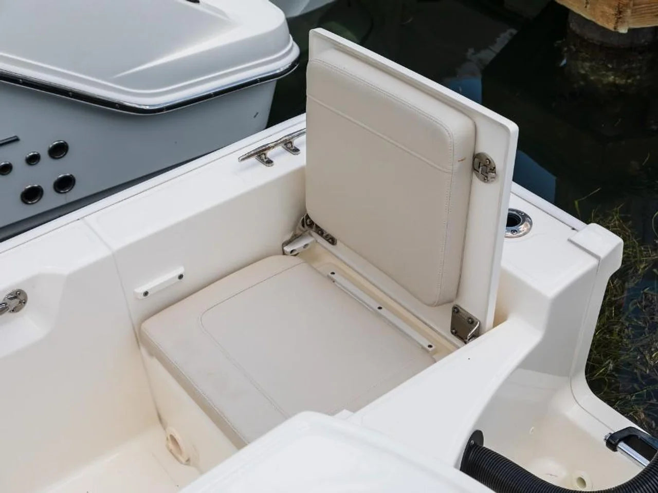 2027 Boston Whaler 210 Montauk 21.0 feet, St Petersburg, FL #21