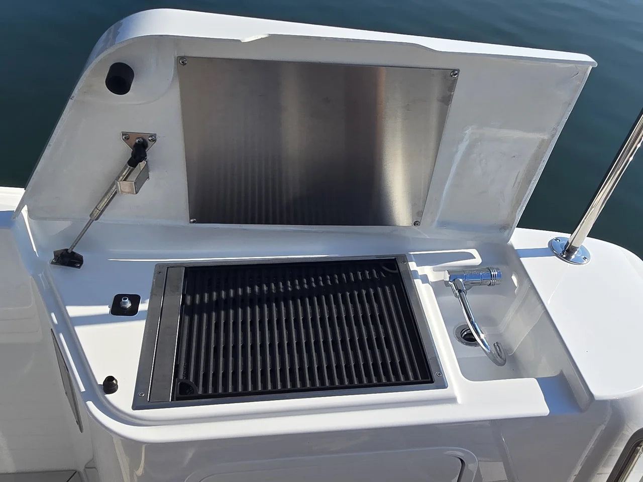 2026 Cruisers Yachts 38 VTR 38.0 feet, Cumming, GA #21