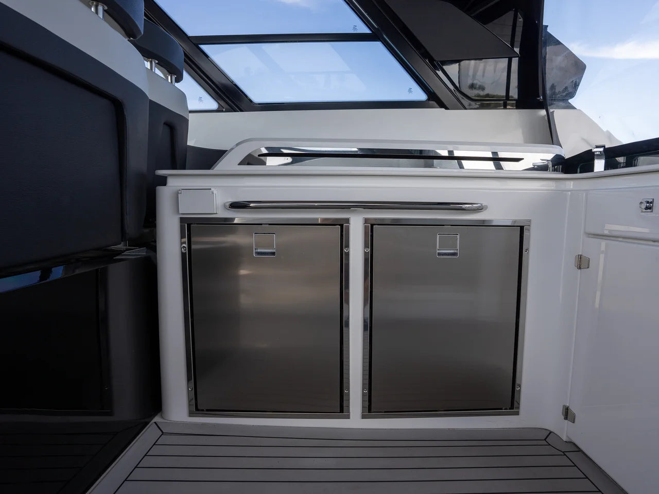 2024 Cruisers Yachts 50 GLS 50.0 feet, Miami, FL #16
