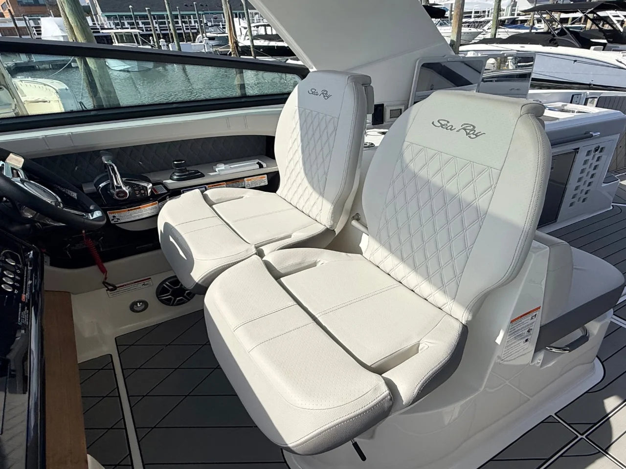 2026 Sea Ray SLX 400 Outboard 40.0 feet, Somers Point, New Jersey #15