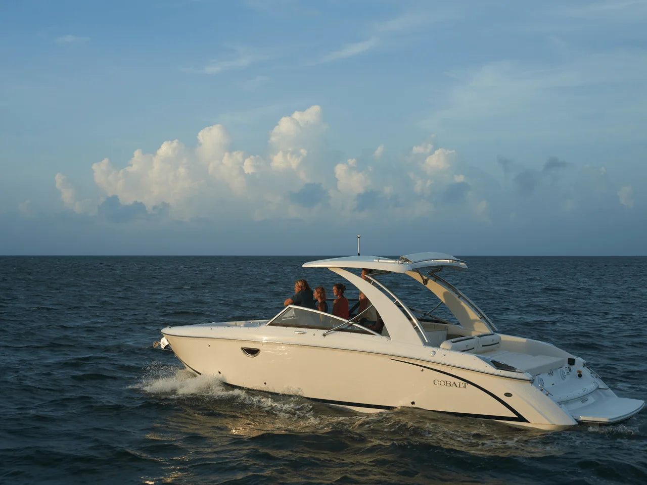2026 Cobalt R31 Surf 30.0 feet, Inuvik, Northwest Territories #22
