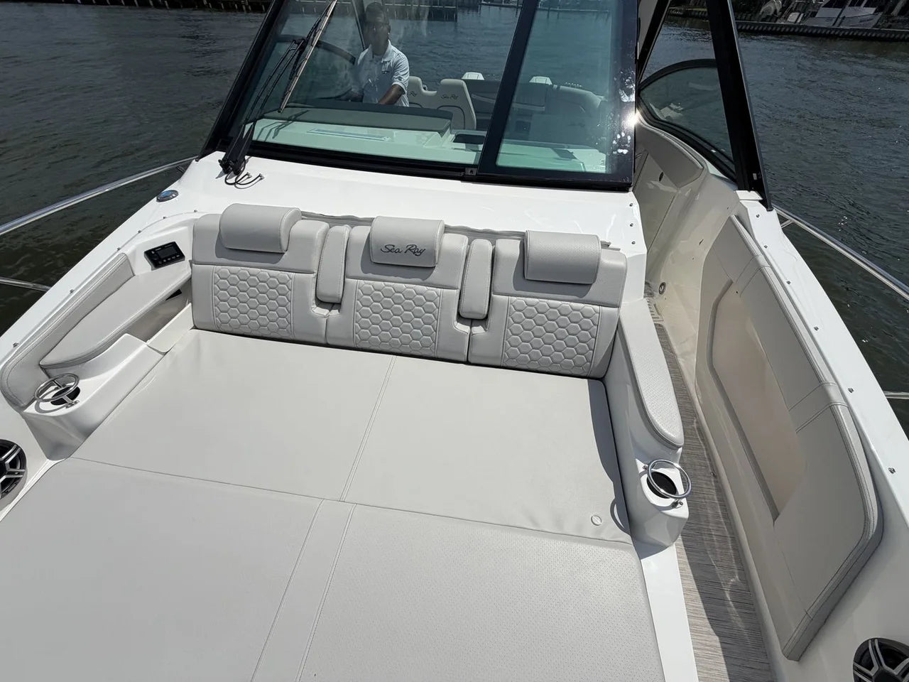 2026 Sea Ray Sundancer 320 Outboard 32.0 feet, Seabrook, TX #14