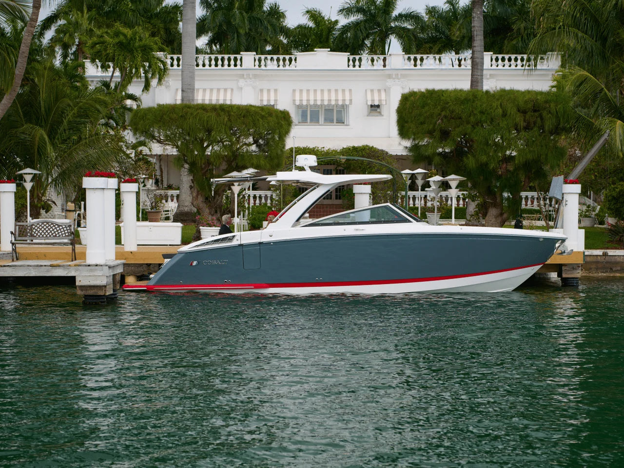 2026 Cobalt R33 Outboard 33.0 feet, Inuvik, Northwest Territories #12