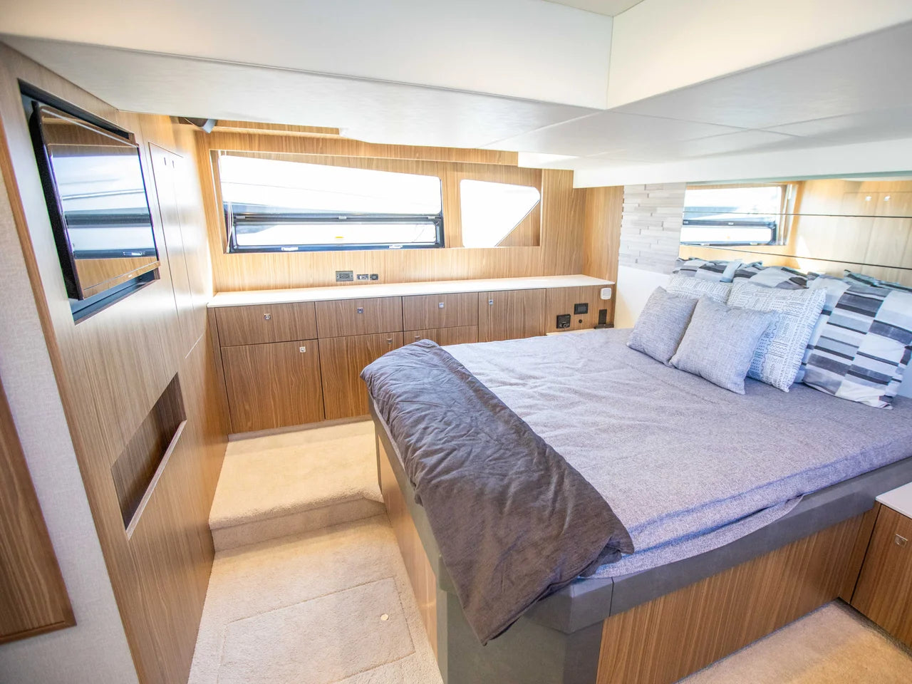 2024 Cruisers Yachts 50 Cantius 50.0 feet, Brick Township, New Jersey #72