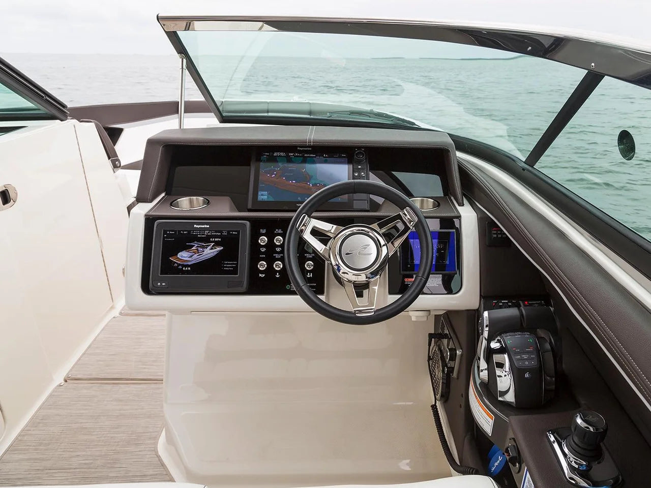 2026 Sea Ray SLX 350 Outboard 35.0 feet, Inuvik, Northwest Territories #8