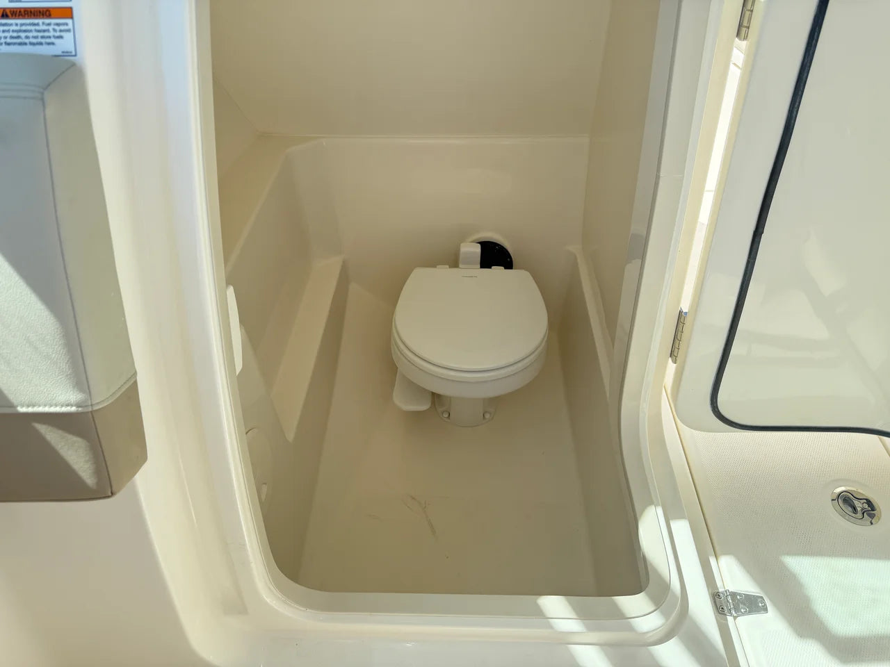 2027 Boston Whaler 240 Vantage 24.0 feet, Wrightsville Beach, North Carolina #23