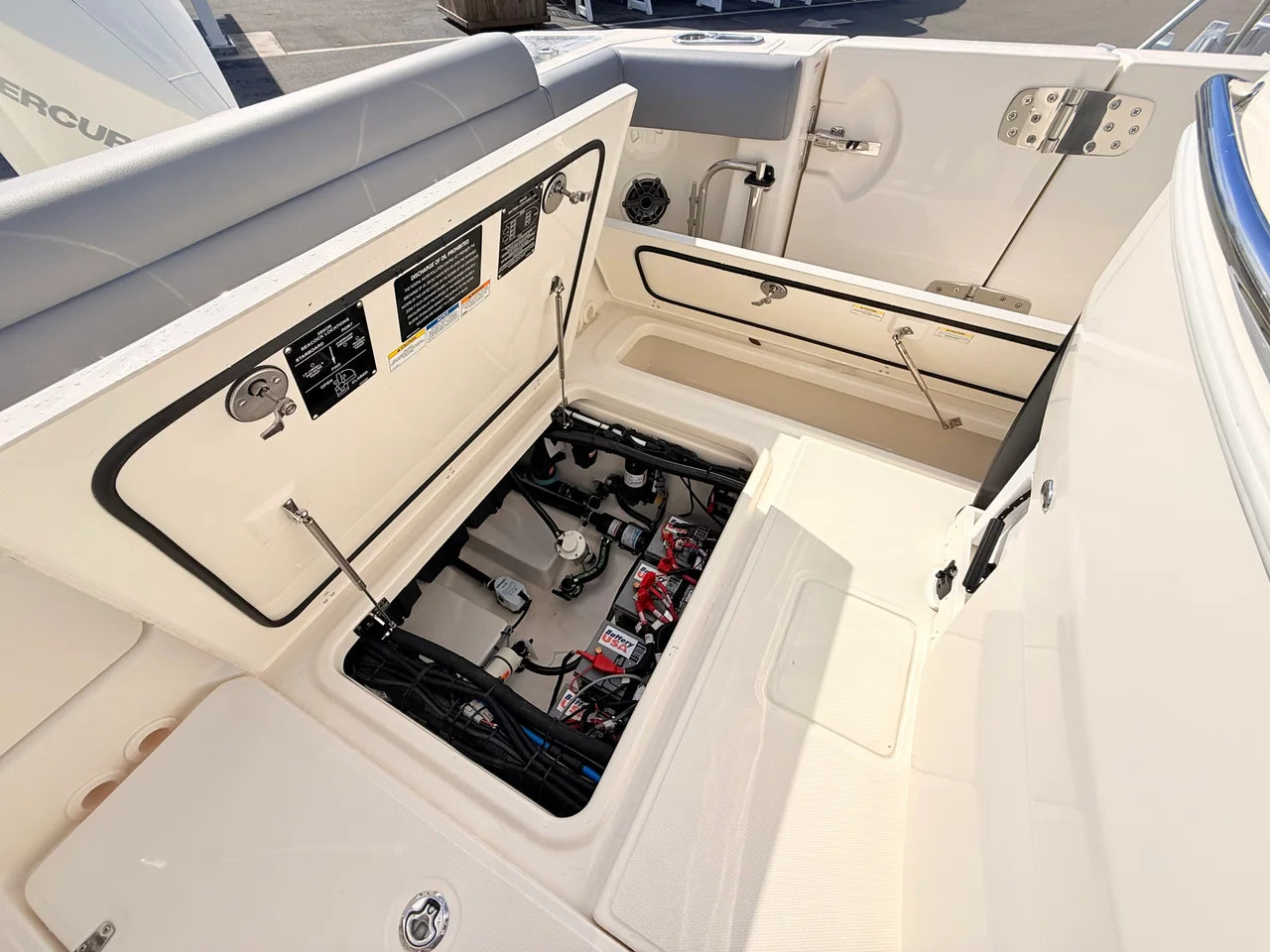 2026 Boston Whaler 280 Outrage 28.0 feet, St Petersburg, FL #37