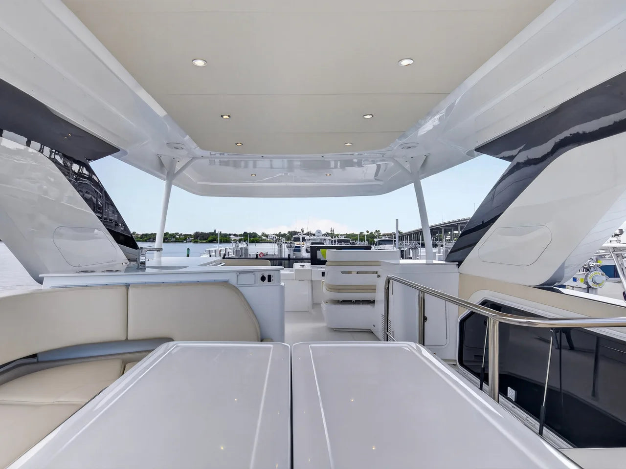 2026 Cruisers Yachts 57 FLY 57.0 feet, Stuart, Florida #21
