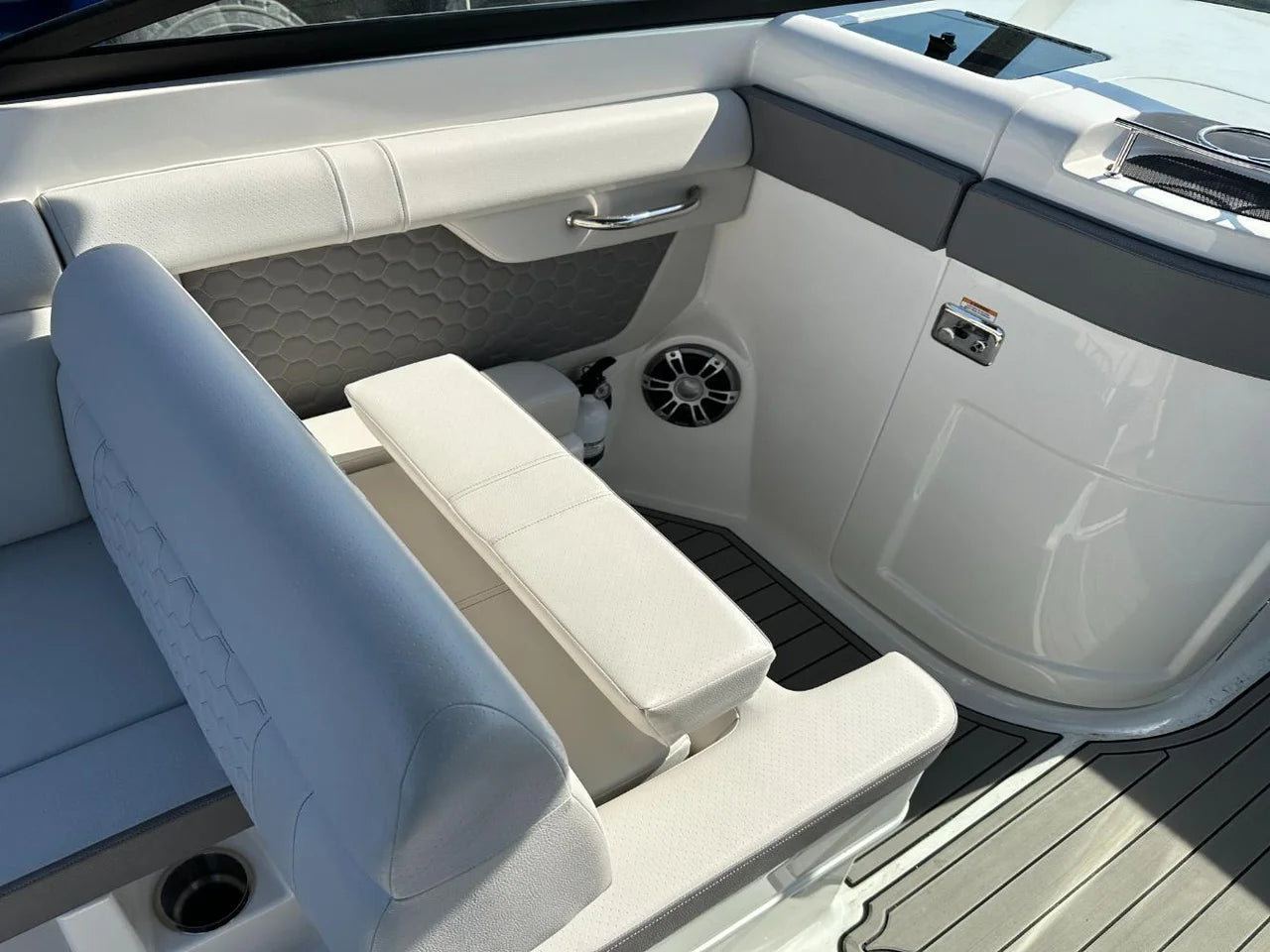 2023 Sea Ray SDX 290 Outboard 29.0 feet, Somers Point, New Jersey #43