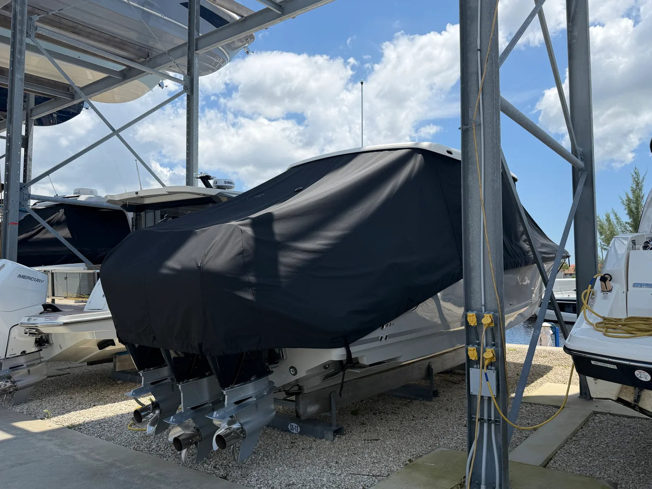 2025 Boston Whaler 350 REALM 35.0 feet, Fort Myers, FL #6