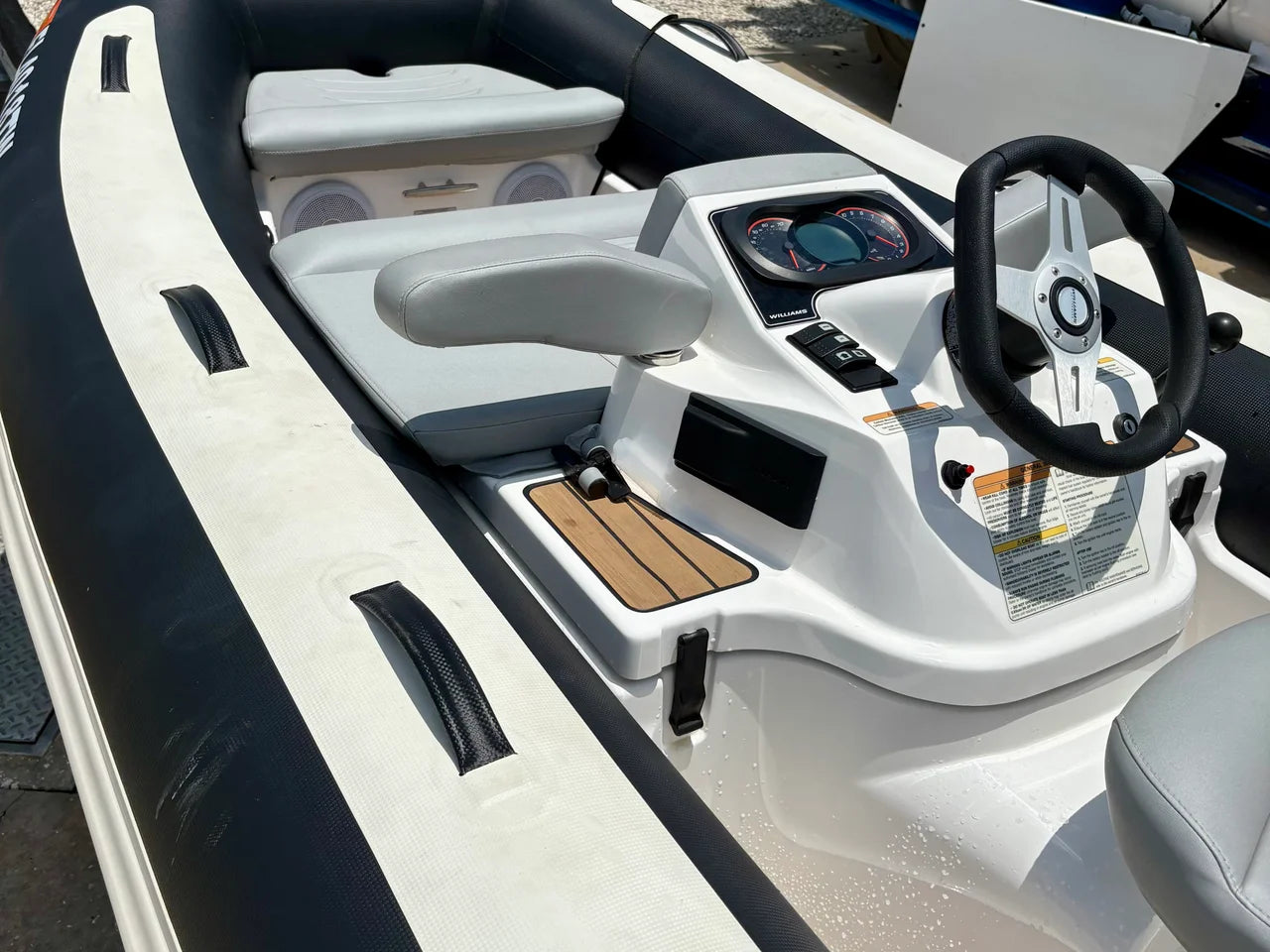2024 Williams Tenders Turbojet 325 10.0 feet, Jupiter, Florida #5