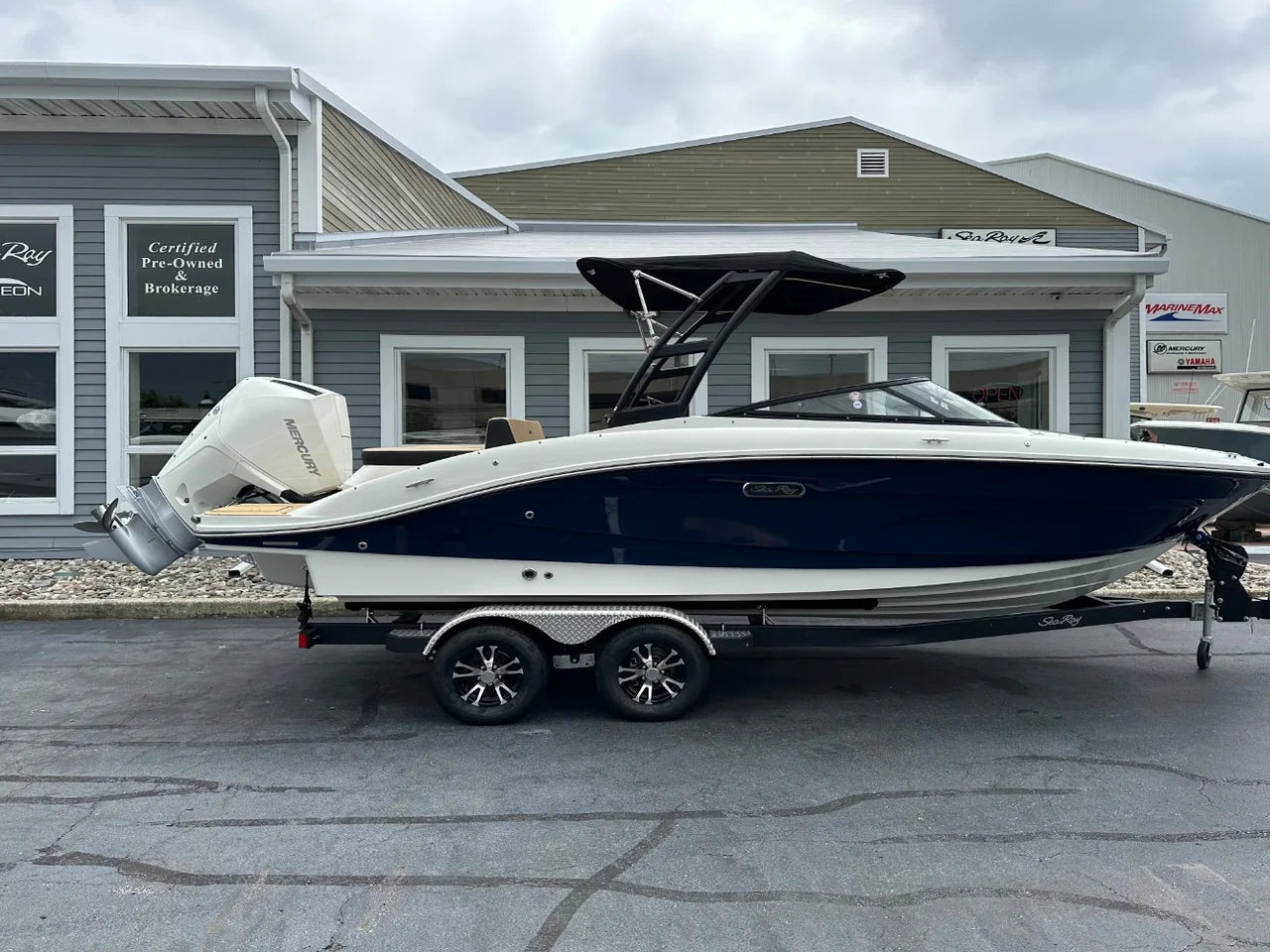 2027 Sea Ray SPX 210 Outboard 21.0 feet, Somers Point, New Jersey #1