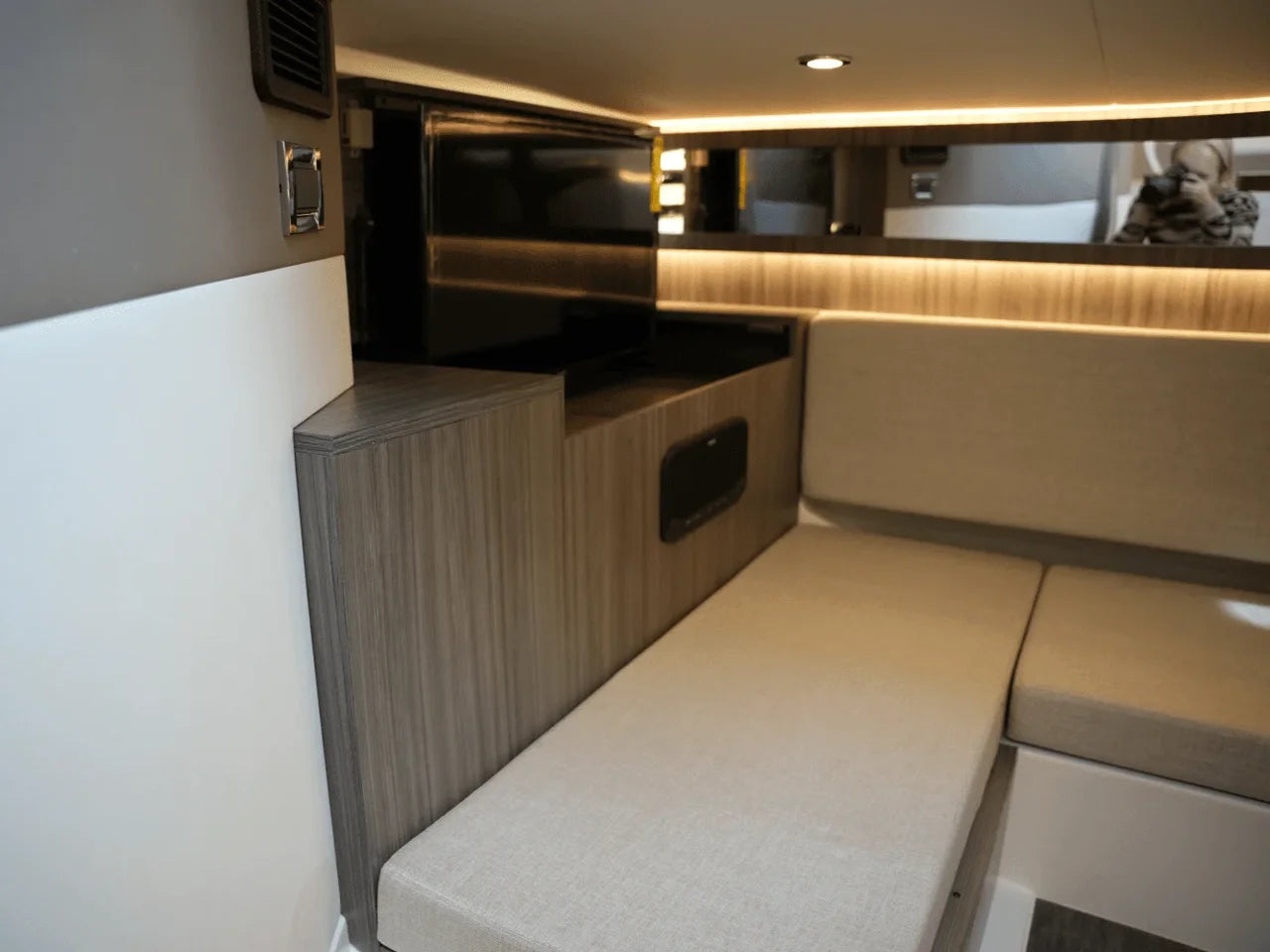 2025 Sea Ray Sundancer 370 37.0 feet, Lewisville, TX #39