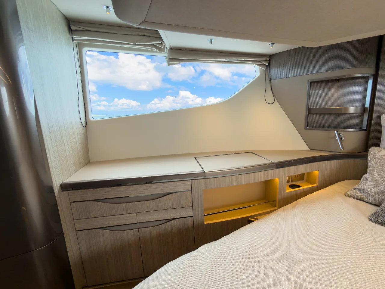 2027 Galeon 520FLY 52.0 feet, Dania Beach, Florida #46