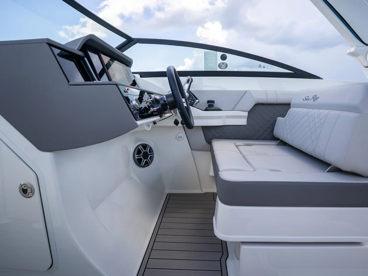 2026 Sea Ray SDX 290 Outboard 29.0 feet, Clearwater, Florida #25