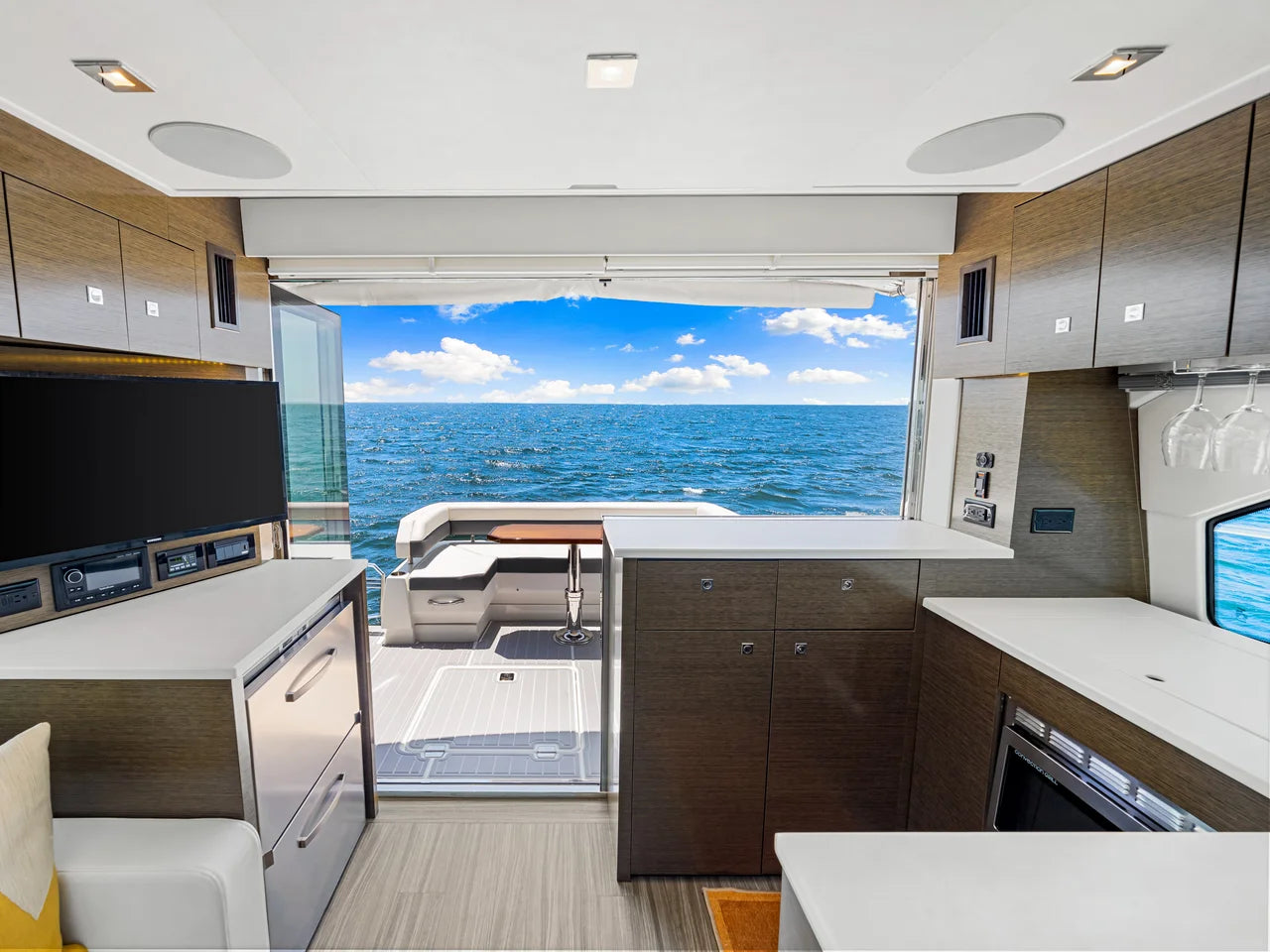 2020 Cruisers Yachts 50 CANTIUS 49.0 feet, Venice, Florida #19