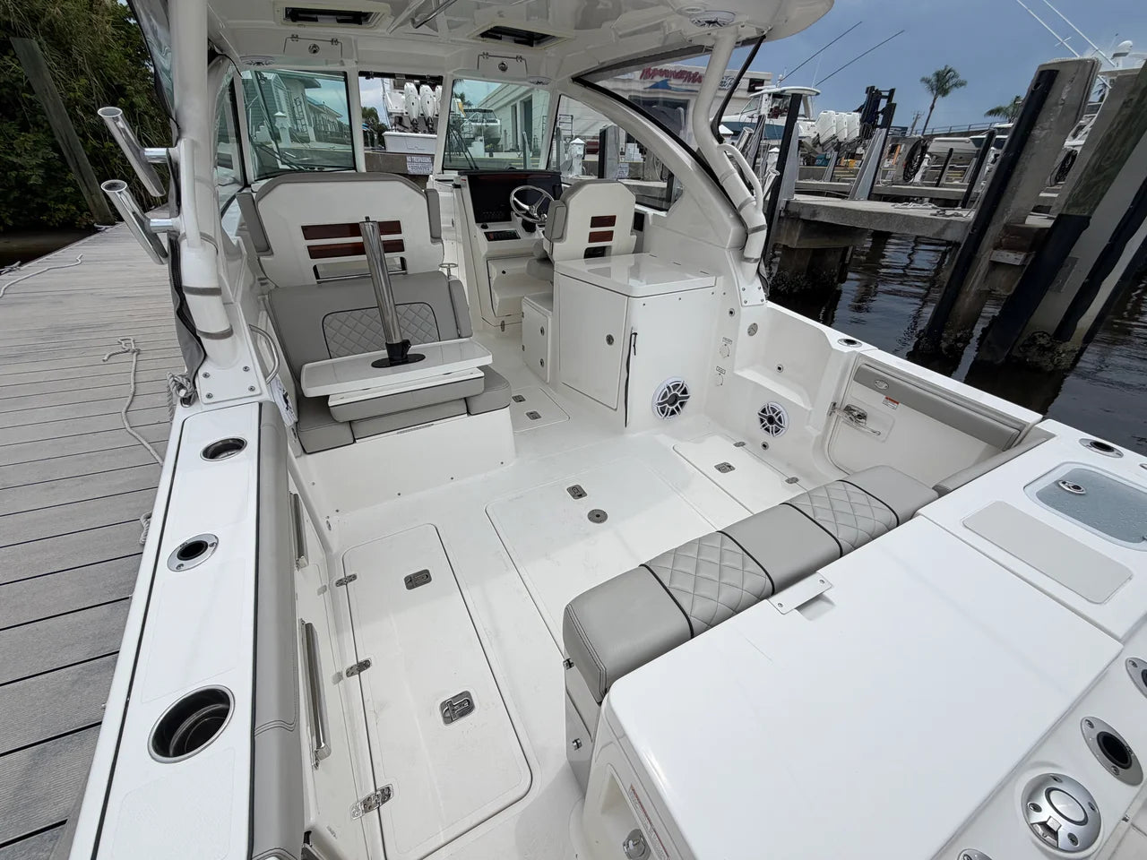 2025 Pursuit 306 DC 30.0 feet, Stuart, Florida #13