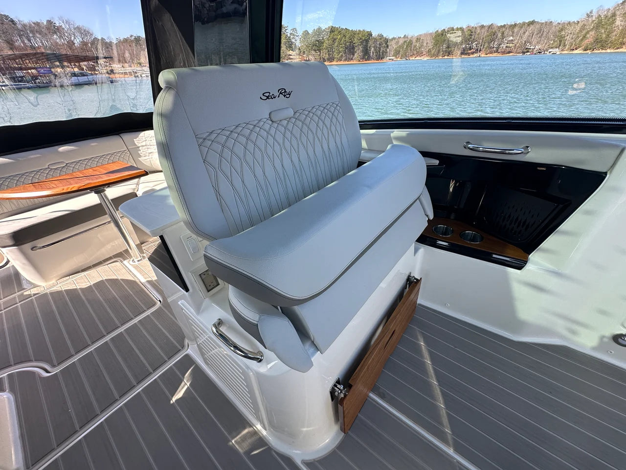 2026 Sea Ray Sundancer 370 37.0 feet, Cumming, GA #18