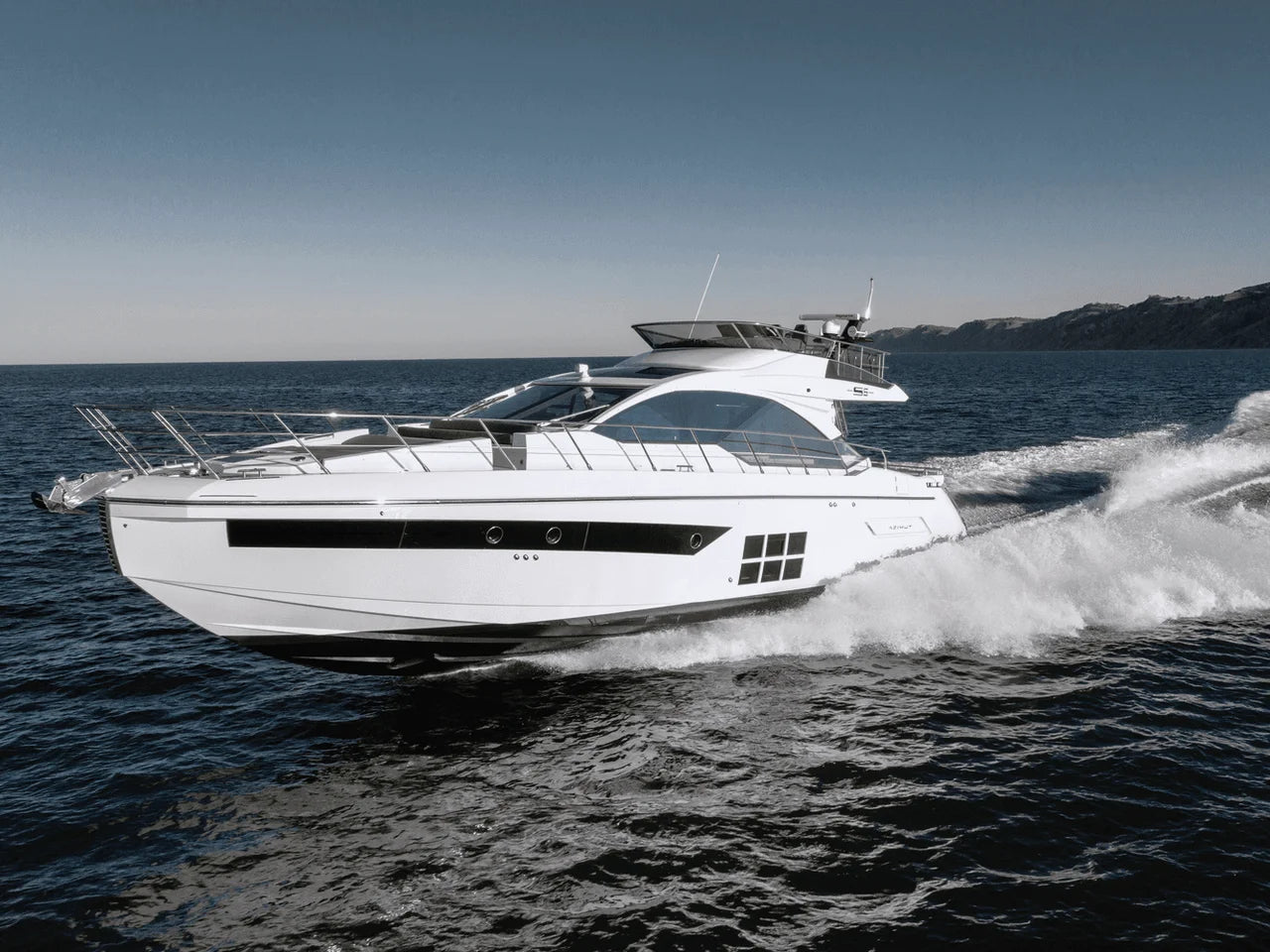 2026 Azimut S6 59.0 feet, Inuvik, Northwest Territories #1