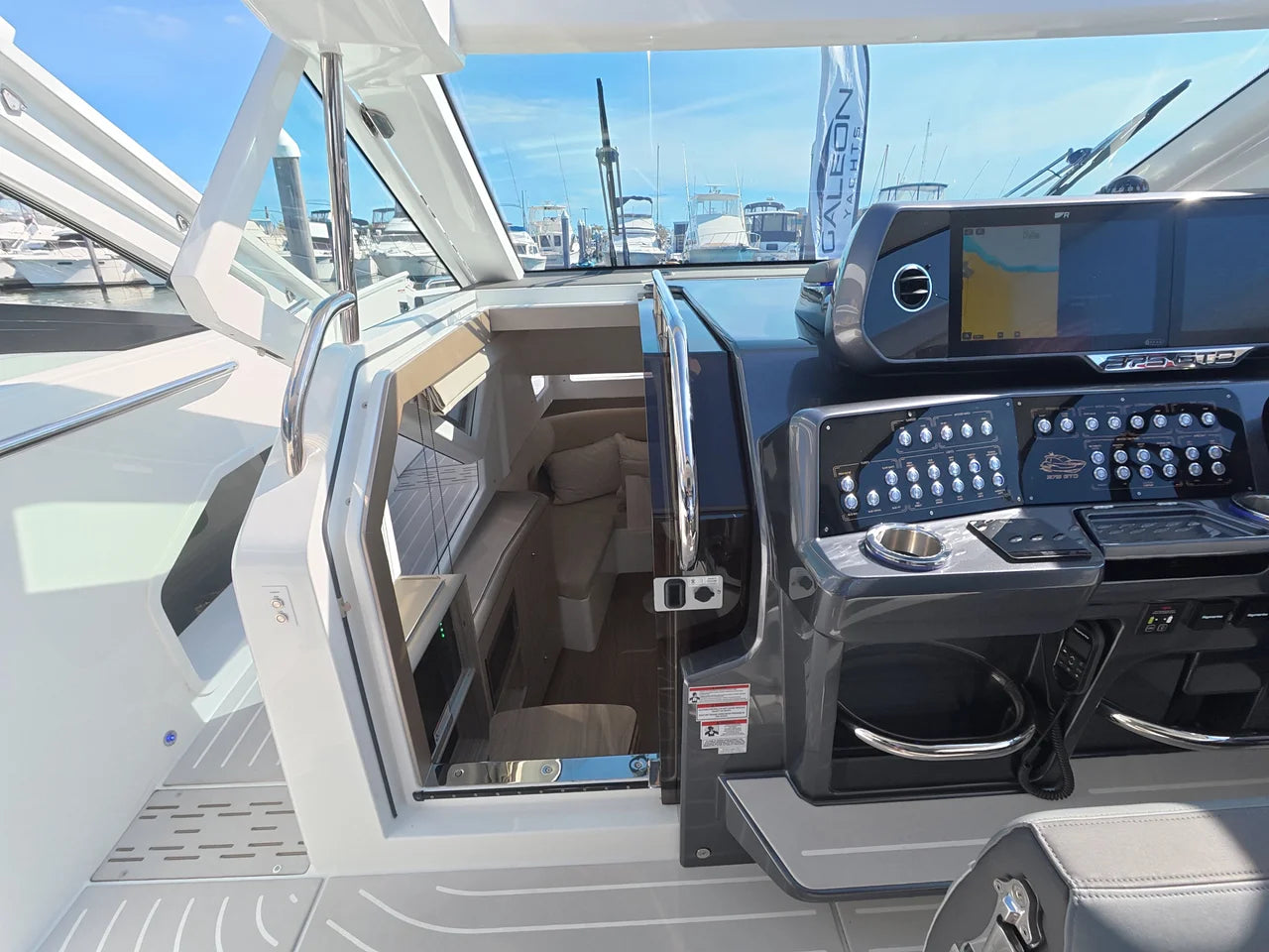 2027 Galeon 375 GTO 37.0 feet, Somers Point, New Jersey #20