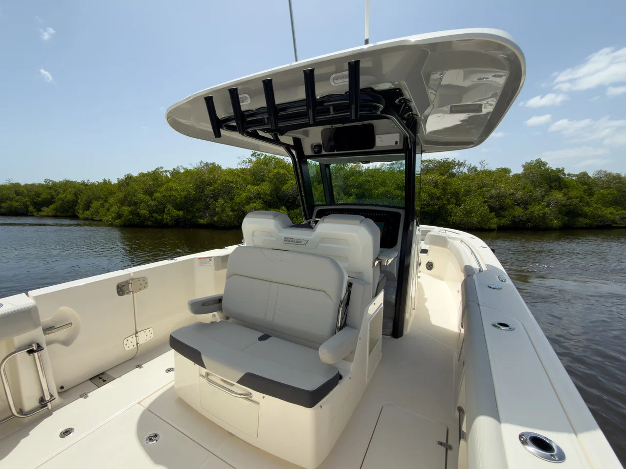 2026 Boston Whaler 330 Outrage 33.0 feet, Fort Myers, FL #6