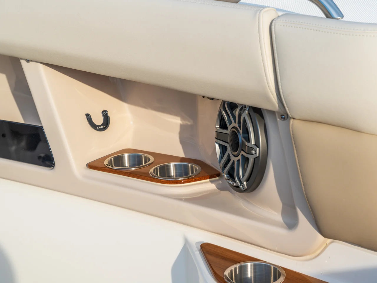 2026 Boston Whaler 350 Realm 35.0 feet, Wrightsville Beach, North Carolina #6