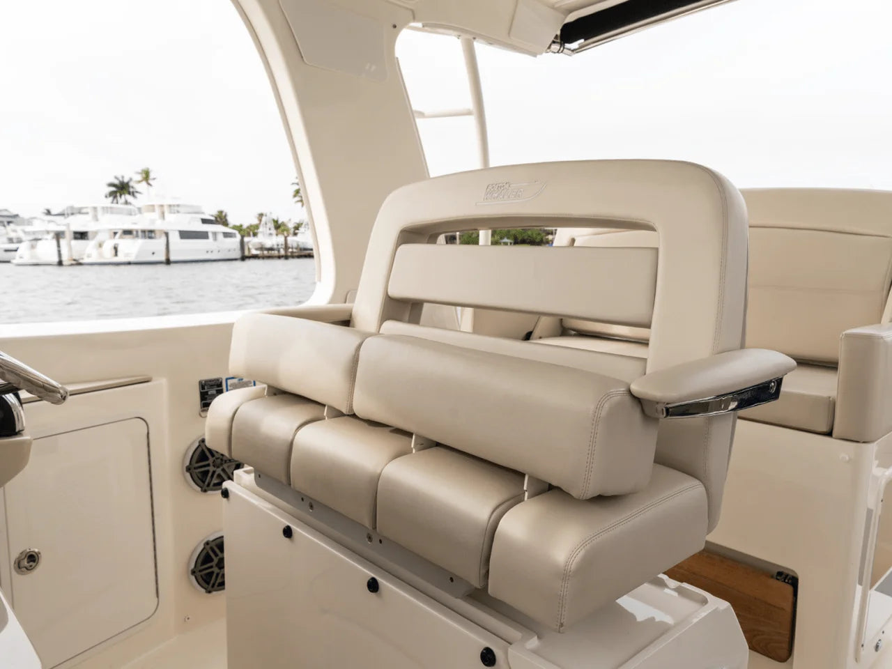 2026 Boston Whaler 380 Realm 38.0 feet, Inuvik, Northwest Territories #99