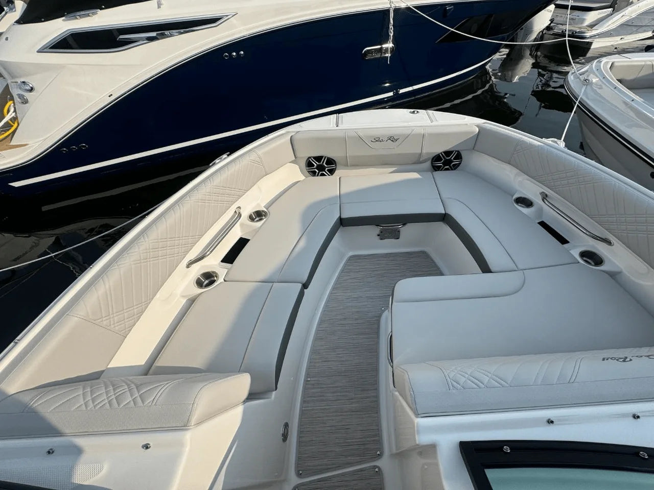 2026 Sea Ray SDX 230 Outboard 23.0 feet, Somers Point, New Jersey #28