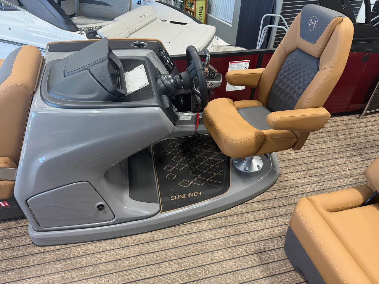 2026 Harris Sunliner 250 25.0 feet, Lake Ozark, MO #47