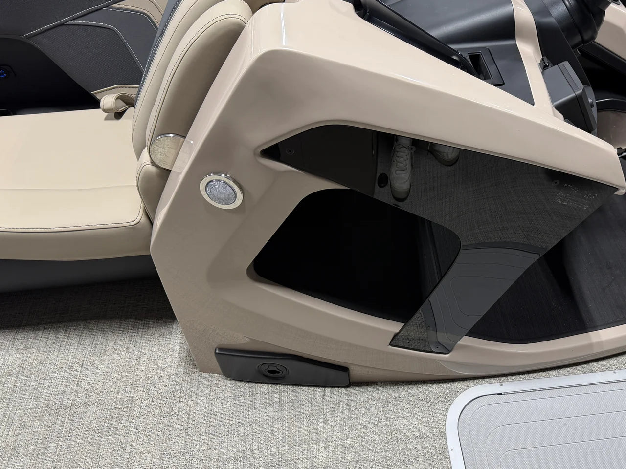 2027 Barletta CABRIO22UC 22.0 feet, Crosslake, Minnesota #37