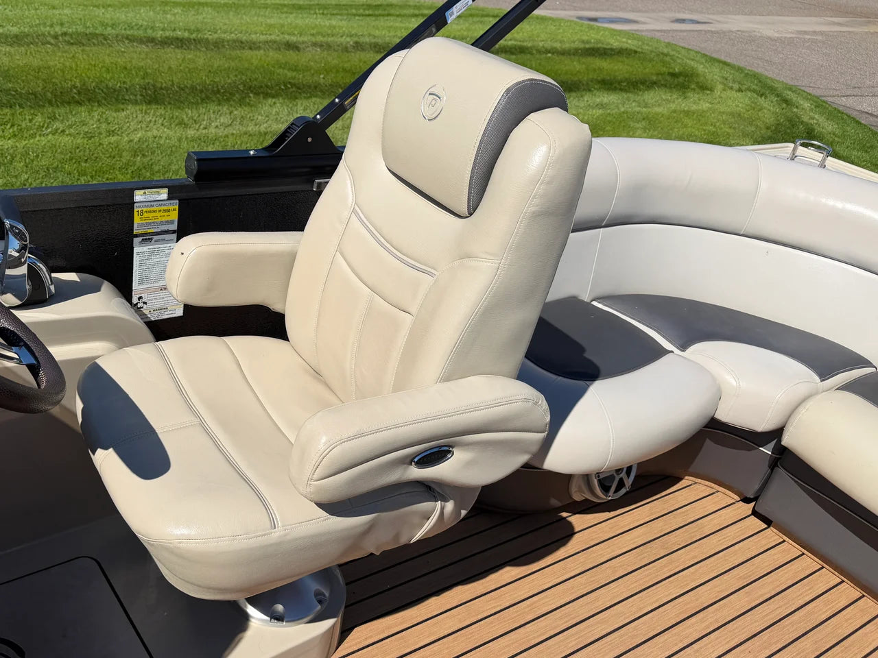 2016 Premier 230 ALANTE 23.0 feet, Nisswa, Minnesota #27