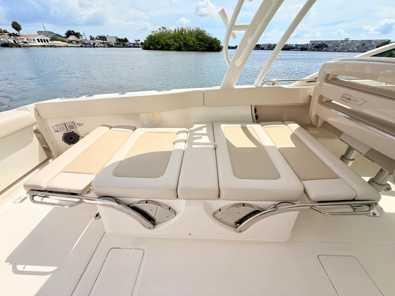 2024 Boston Whaler 320 Vantage 32.0 feet, St Petersburg, FL #34