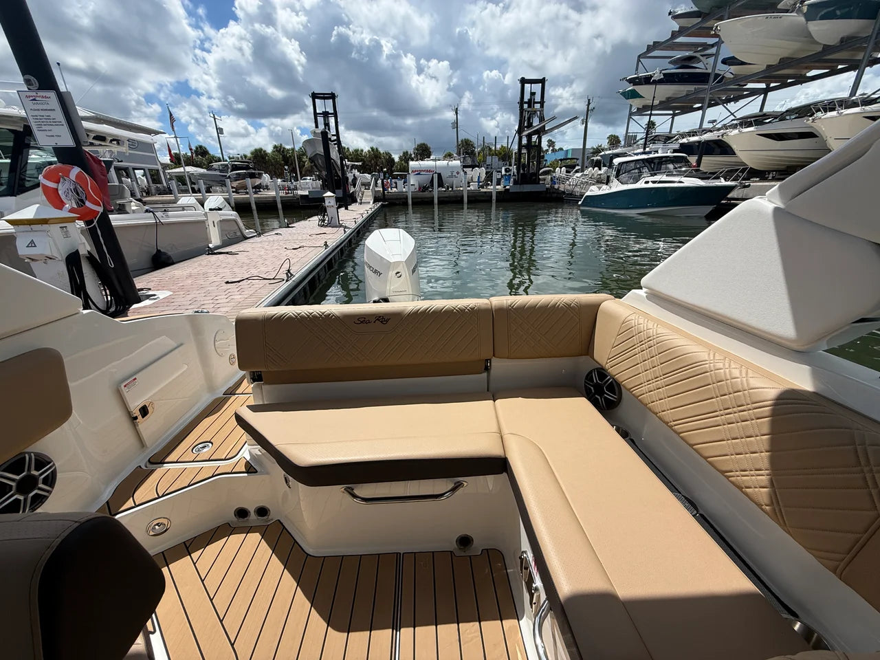2026 Sea Ray SDX 230 Outboard 23.0 feet, Sarasota, FL #8