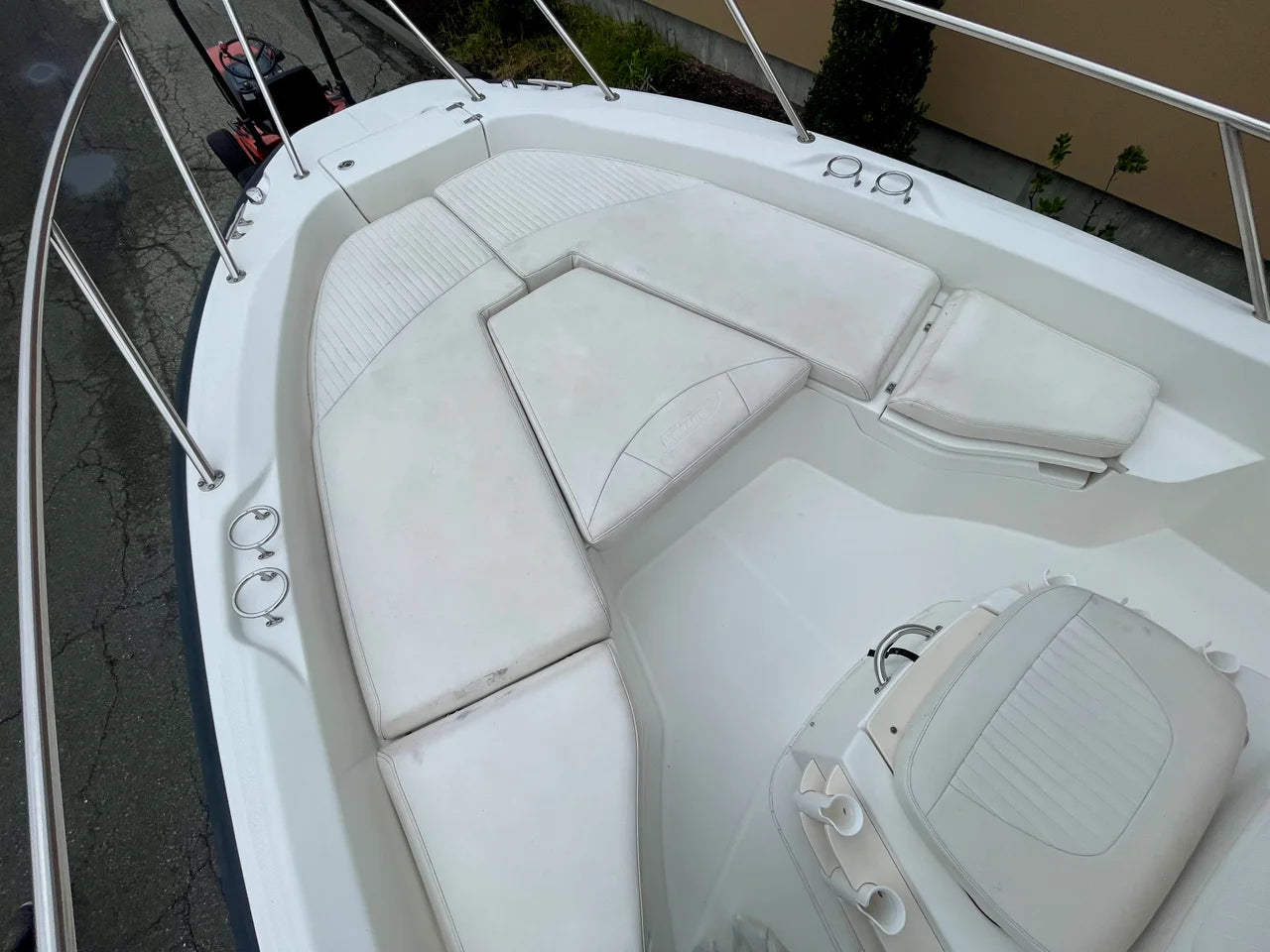 2013 Boston Whaler 230 DAUNTLESS 23.0 feet, Danvers, Massachusetts #16