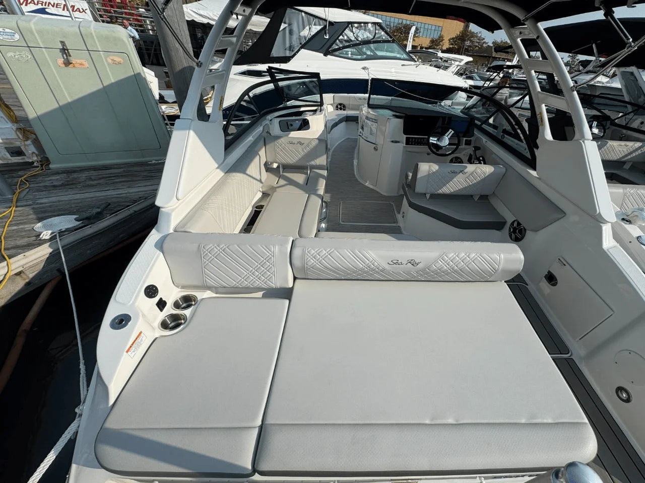 2026 Sea Ray SDX 230 Outboard 23.0 feet, Somers Point, New Jersey #6