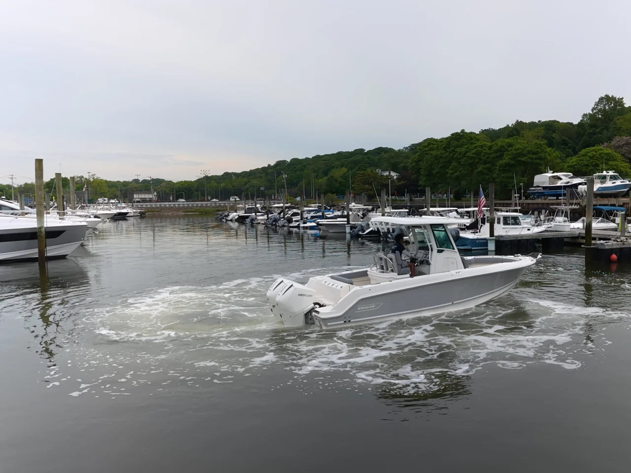 2026 Boston Whaler 250 Outrage 25.0 feet, Huntington, NY #35