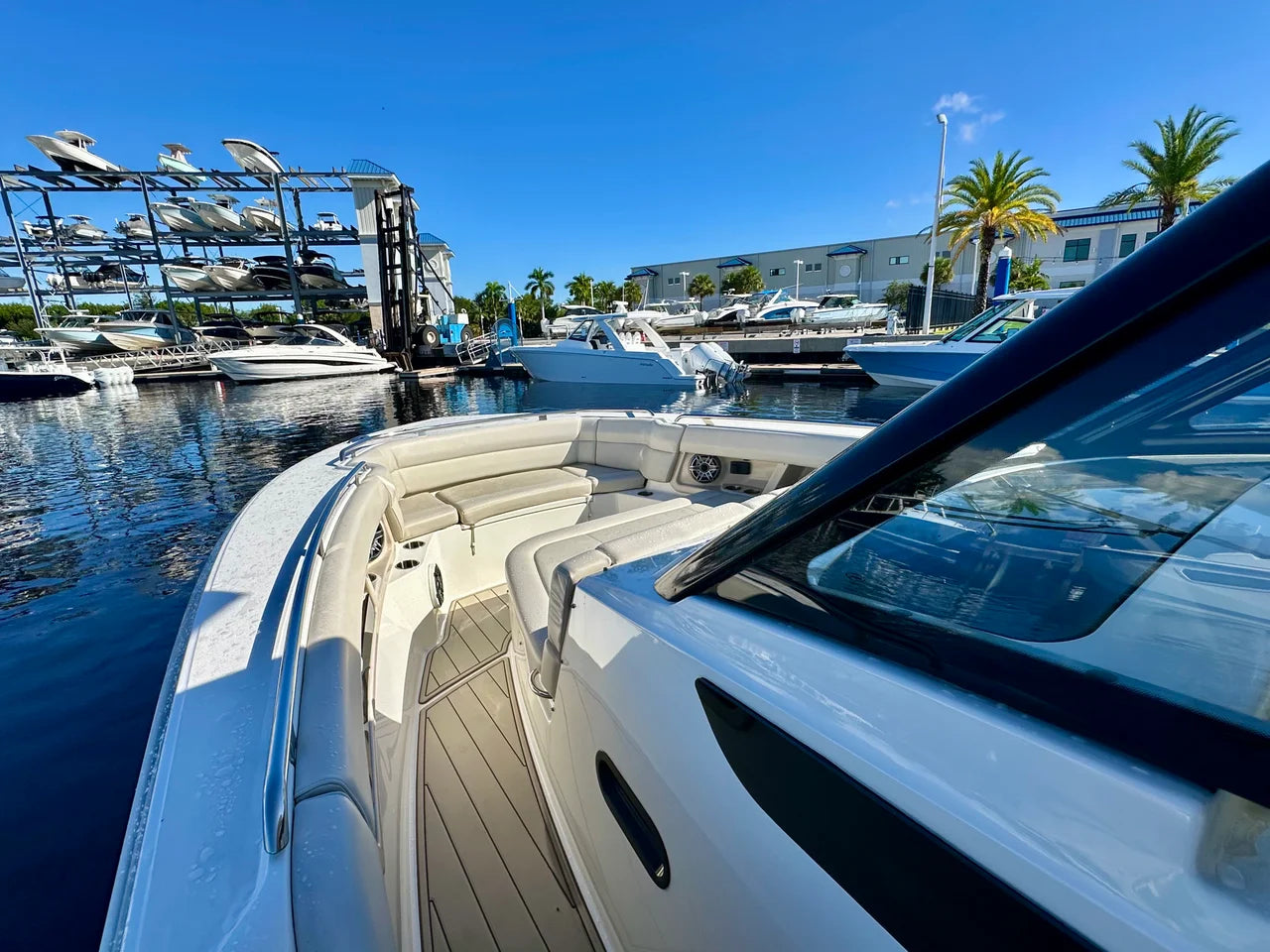 2023 Boston Whaler 350 REALM 35.0 feet, Fort Myers, FL #17