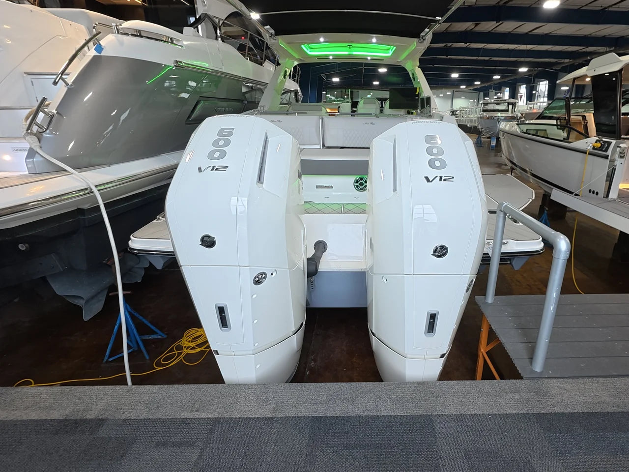 2026 Sea Ray SLX 400 Outboard 40.0 feet, Lake Ozark, MO #4