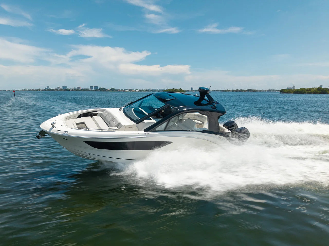 2026 Sea Ray Sundancer 370 Outboard 37.0 feet, Miami, FL #9