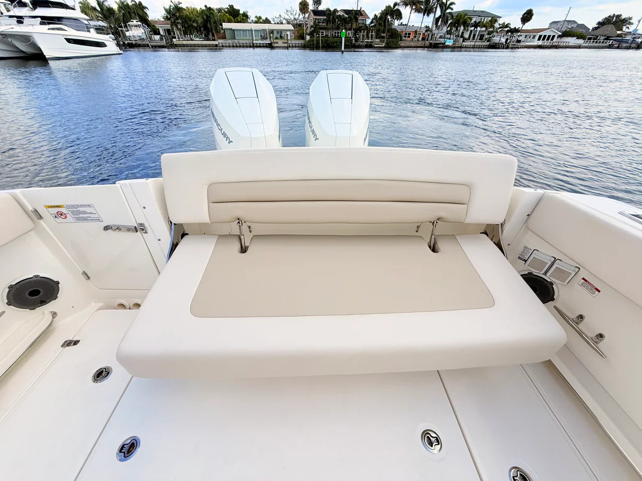 2024 Boston Whaler 320 Vantage 32.0 feet, St Petersburg, FL #27