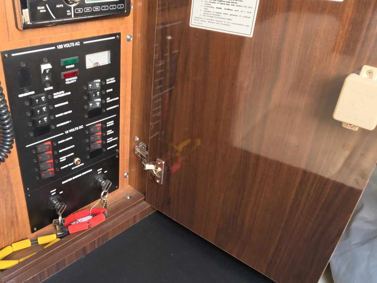 2016 Sea Ray 330 Sundancer 33.0 feet, Huntington, NY #36