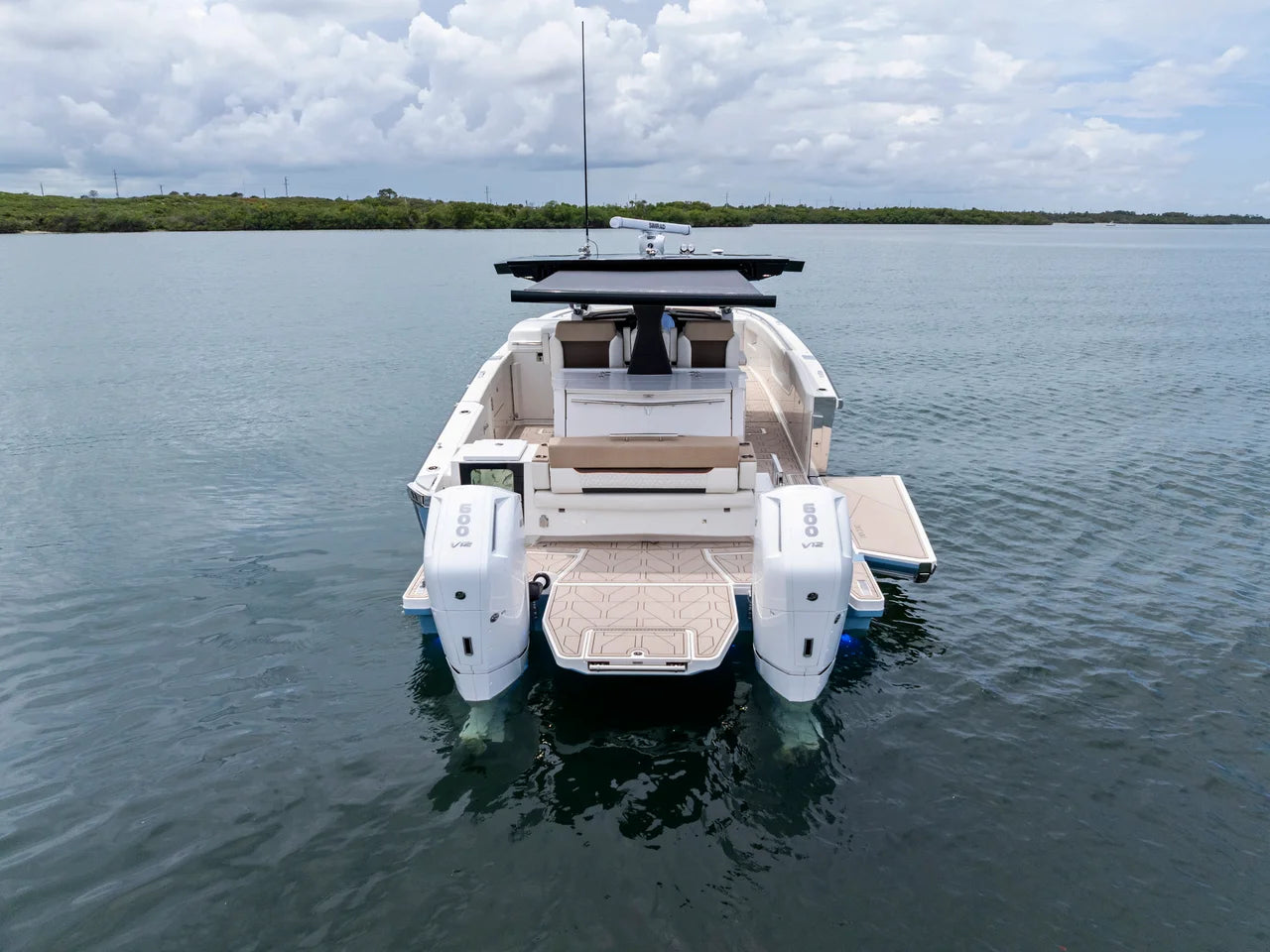 2027 Ducari 37 XIV 37.0 feet, Dania Beach, Florida #6