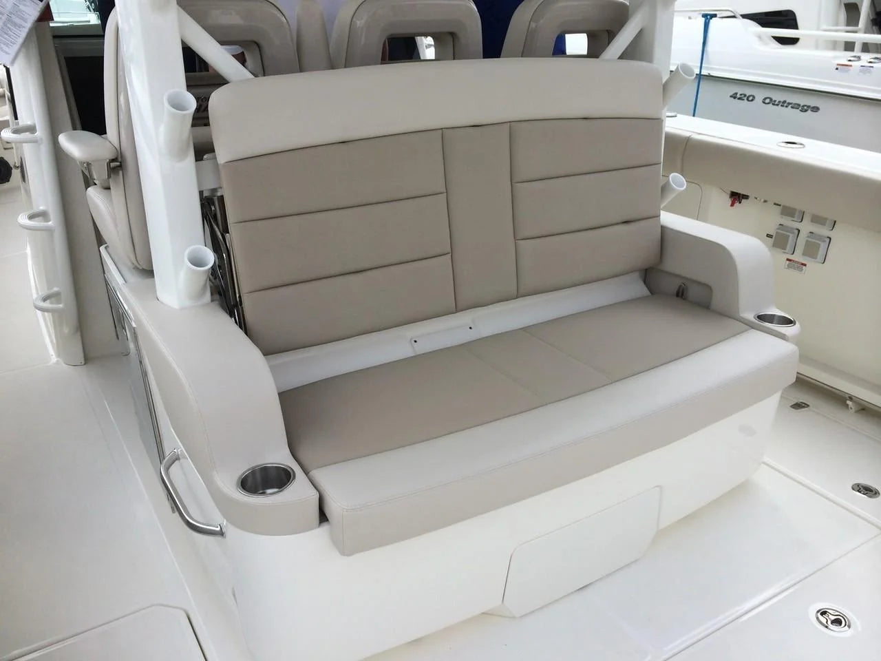 2026 Boston Whaler 380 Outrage 38.0 feet, Inuvik, Northwest Territories #9