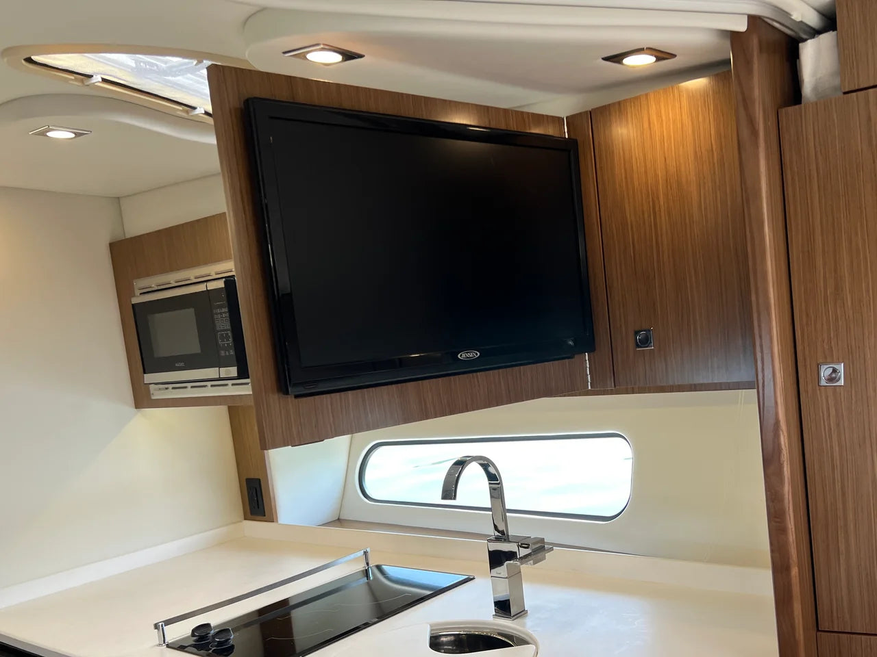 2018 Cruisers Yachts 35 EXPRESS 35.0 feet, Lewisville, TX #14