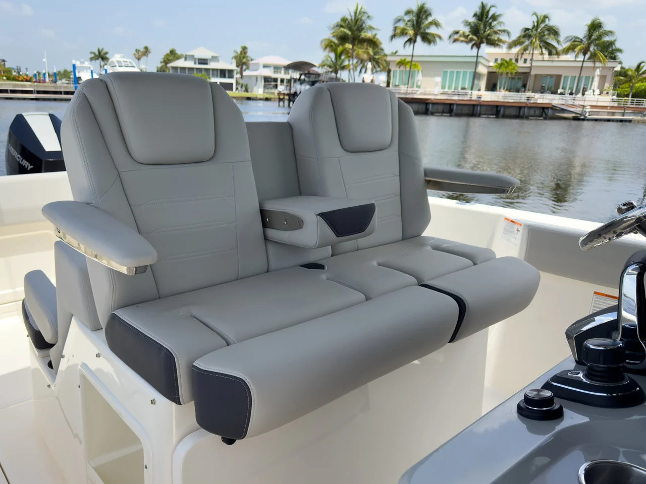 2026 Boston Whaler 330 Outrage 33.0 feet, Fort Myers, FL #14