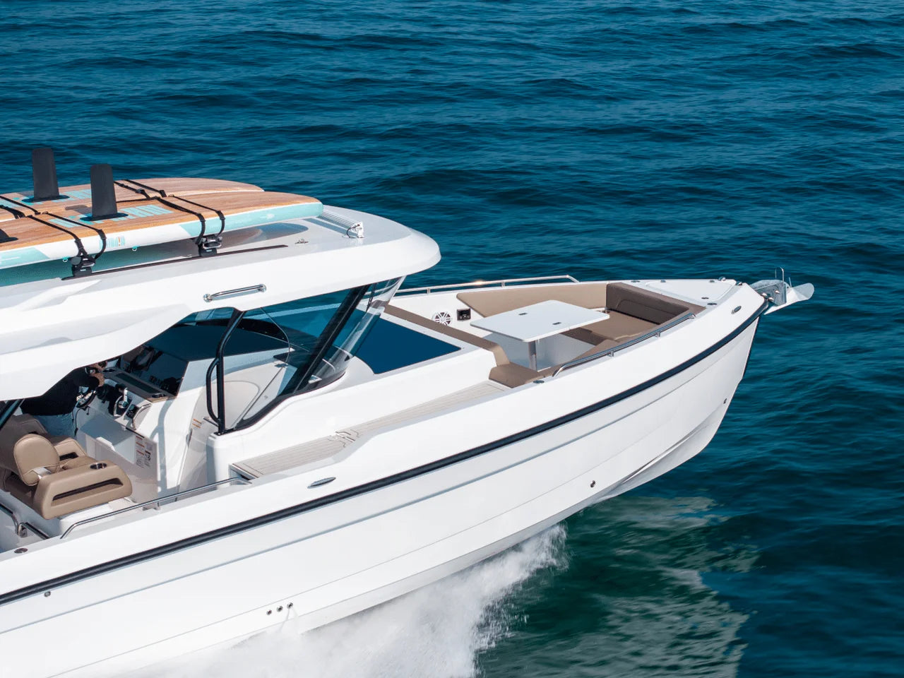 2027 Cruisers Yachts 38 VTR 38.0 feet, Miami, FL #34