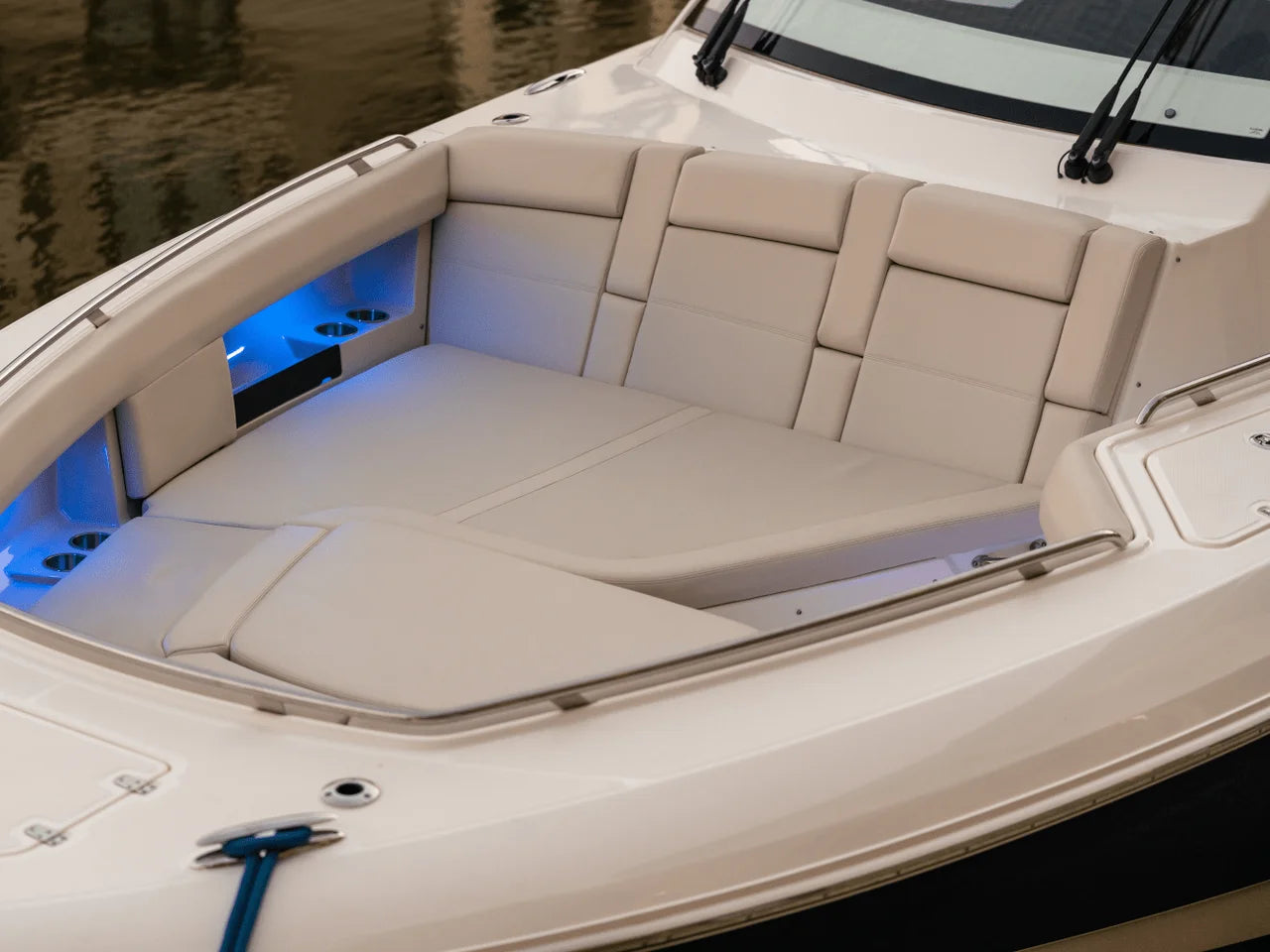 2026 Boston Whaler 380 Realm 38.0 feet, Inuvik, Northwest Territories #55