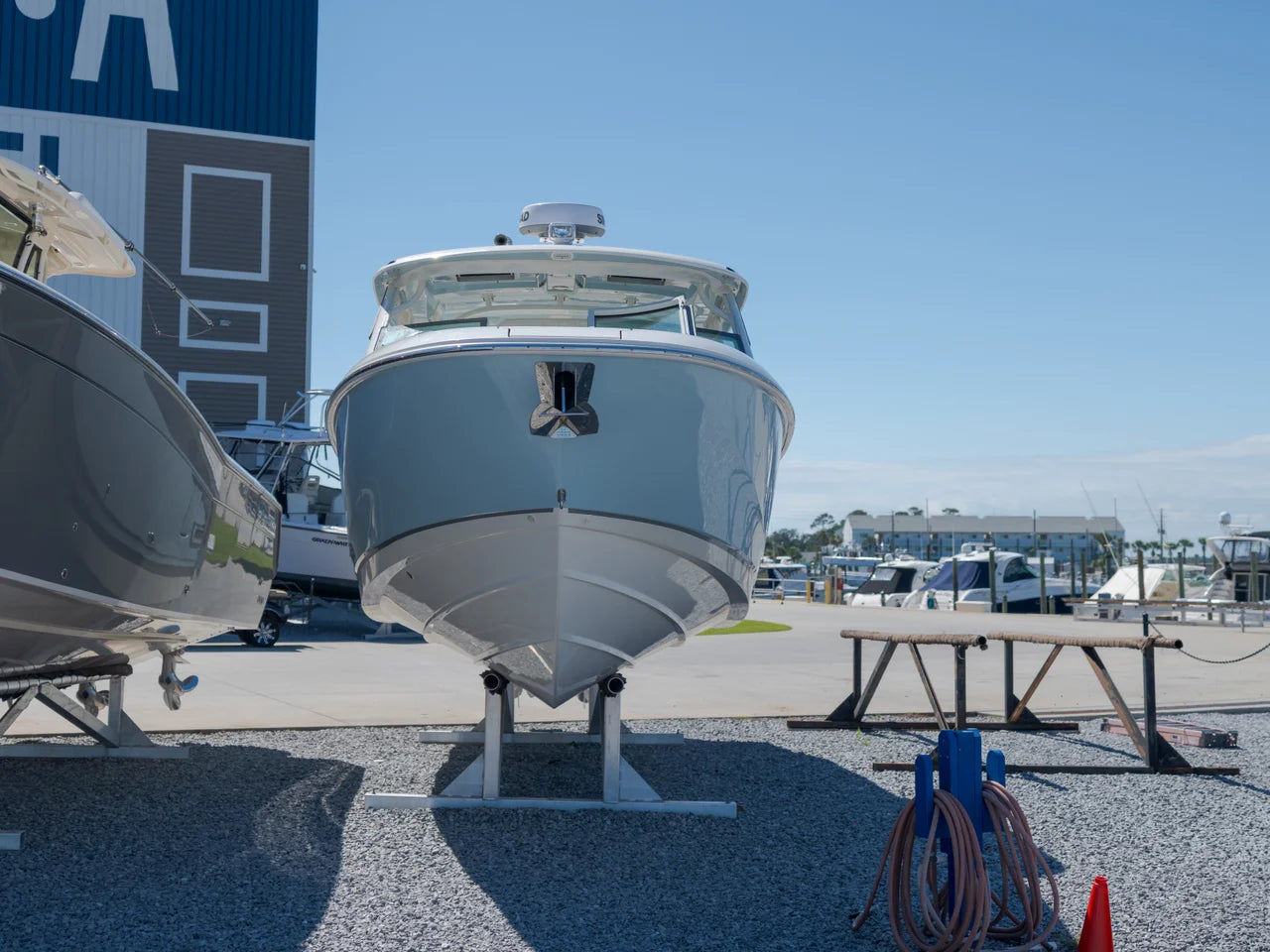 2025 Boston Whaler VANTAGE 320 33.0 feet, Panama City, FL #2